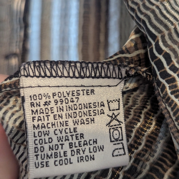 173. Jaipur Metallic Striped Button Down Shirt - Picture 5 of 7